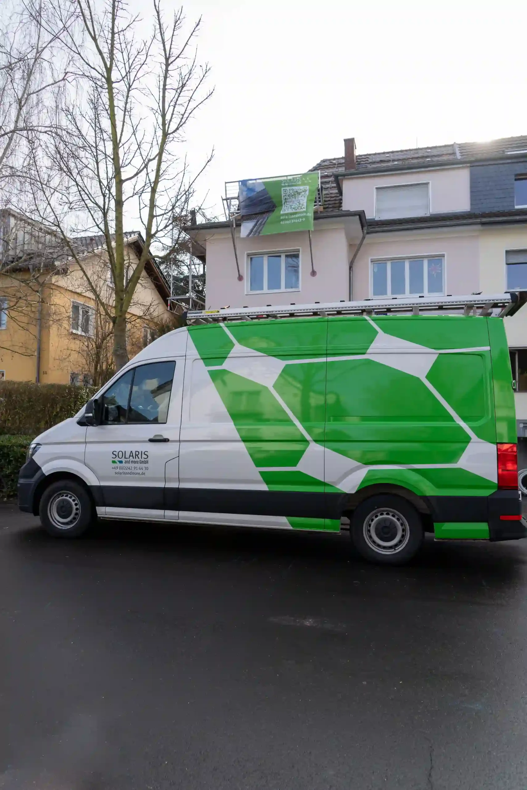 solarisandmore-gerüstbau-rehin-sieg-kreis-gerüstbaurheinsiegkreis-rheinsiegkreis-hennef-bonn-köln-gerüst-gerüstaufbau-gerüstabbau-gerüstverleih-bgkonform-bg-hängegerüst-